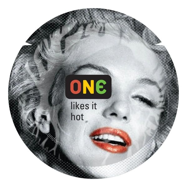 Презерватив ONE Color Sensations ONE likes it hot, 1 шт, червоний, гладенький, зі змазкою